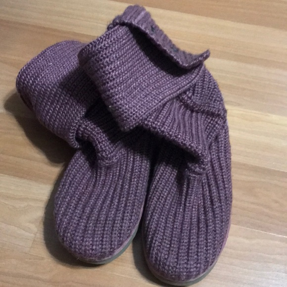 UGG Raspberry Classic Cardy Knit Boot - Picture 4 of 11